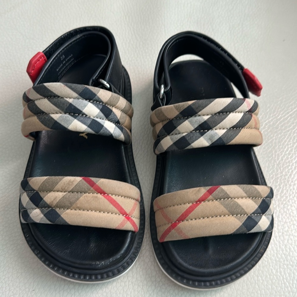 Burberry sandals. Kids size 25. Authentic 100%